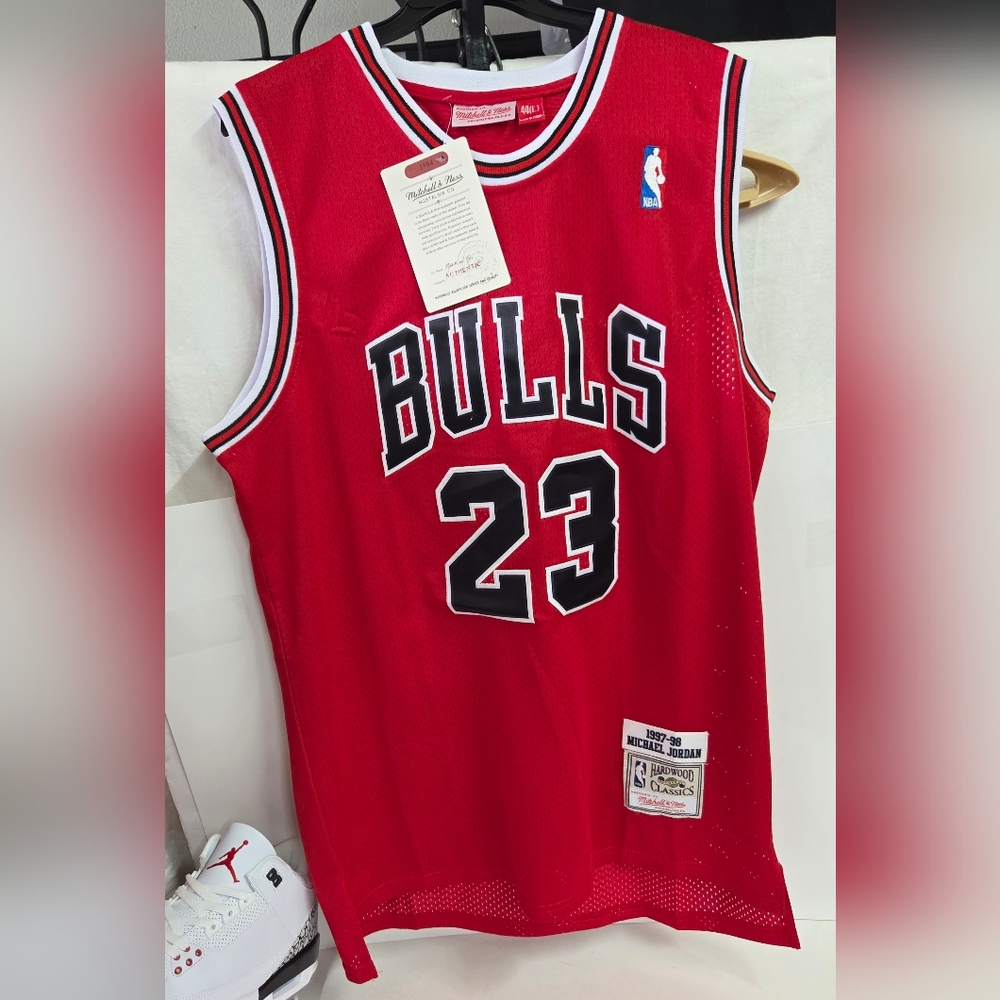 Mitchell & Ness Chicago Bulls Red/White/Black Michael Jordan 23 Jersey